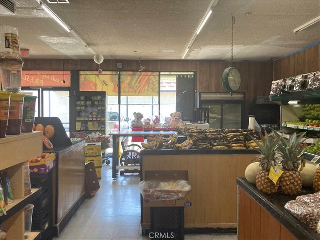 8236 Norwalk Boulevard, Whittier