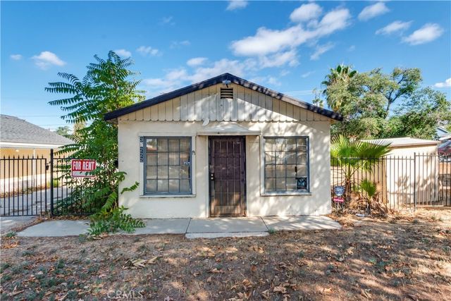 35222 Yucaipa Boulevard, Yucaipa