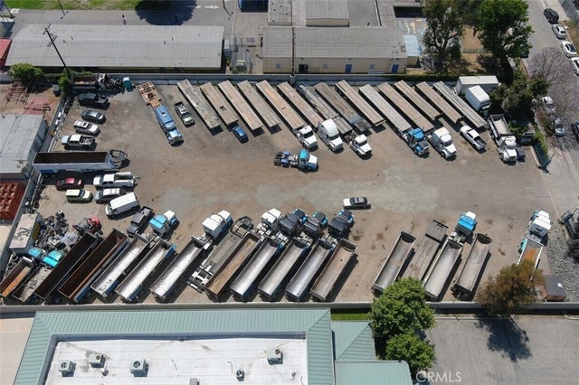 406 E El Segundo Boulevard, Compton