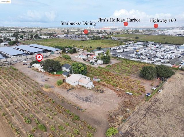 310 Sandy Ln, Oakley