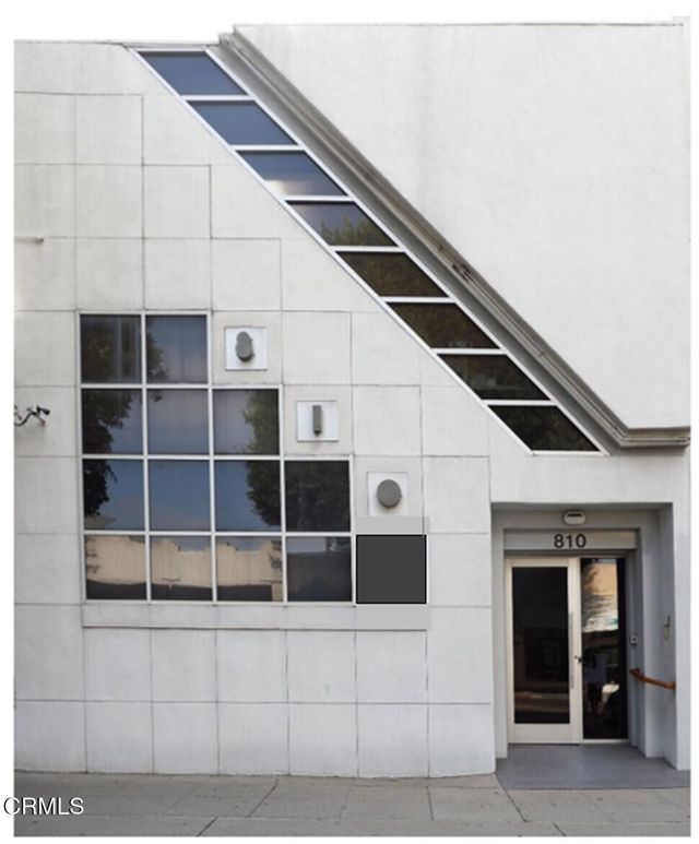 810 S Robertson Boulevard, Los Angeles