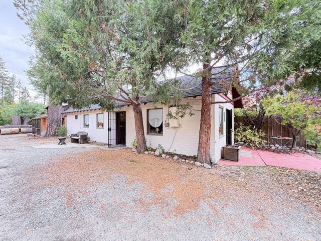 54227 Pine Crest, Idyllwild