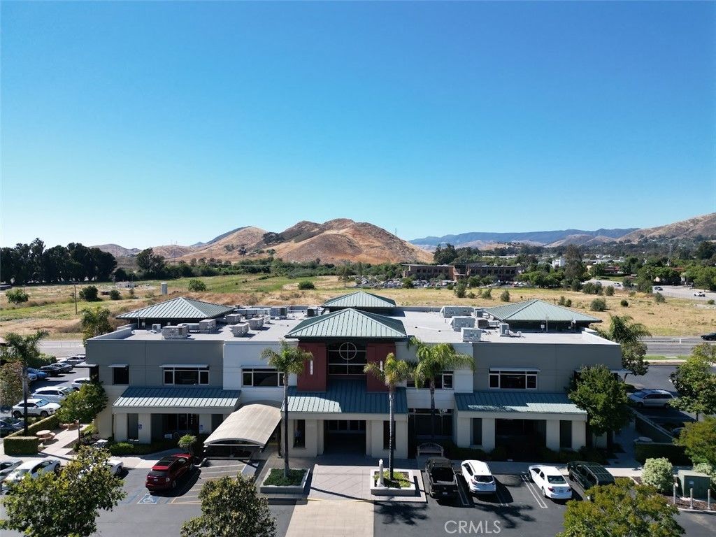 689 Tank Farm, San Luis Obispo