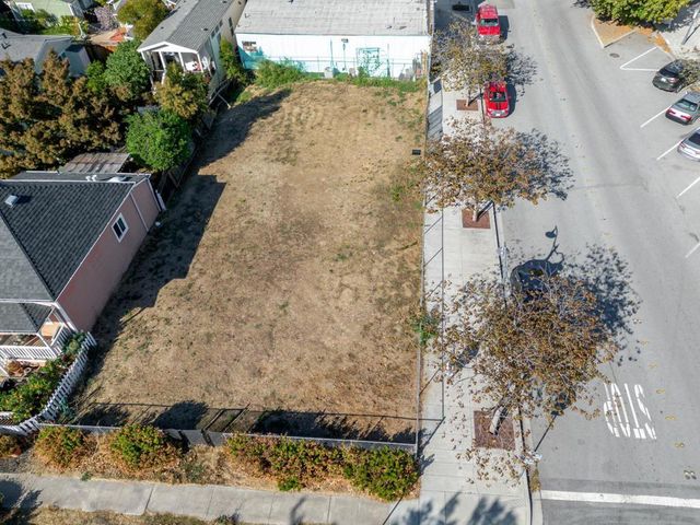 185 J Street, Fremont