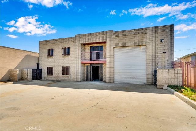 1056 W 1st, Pomona