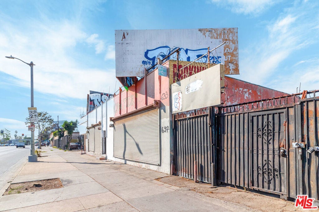 Photo of Listing #25604215