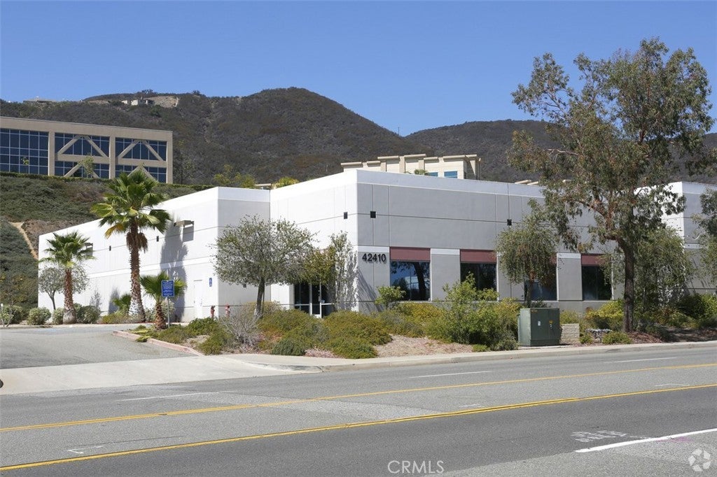 Photo of Listing #SW25242186