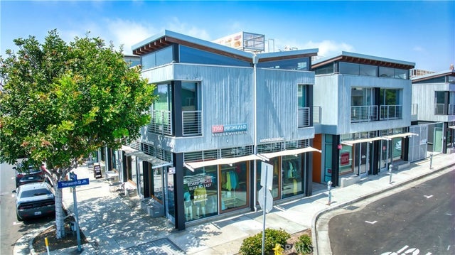 1300 Highland Avenue # 200, Manhattan Beach