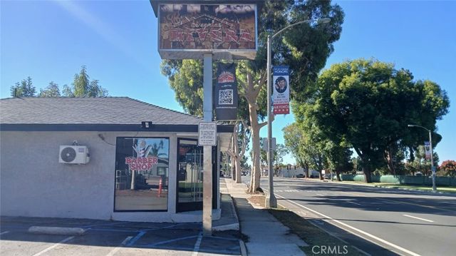 820 W 6th, Corona