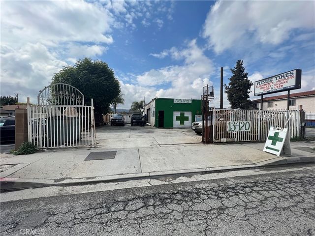 13420 Valley Boulevard, La Puente