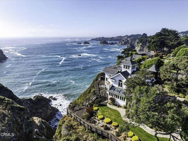 5920 Highway 1, Elk
