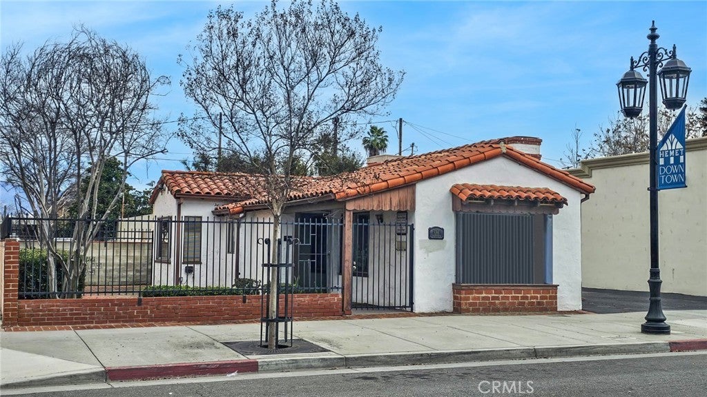 Photo of Listing #CV25242340