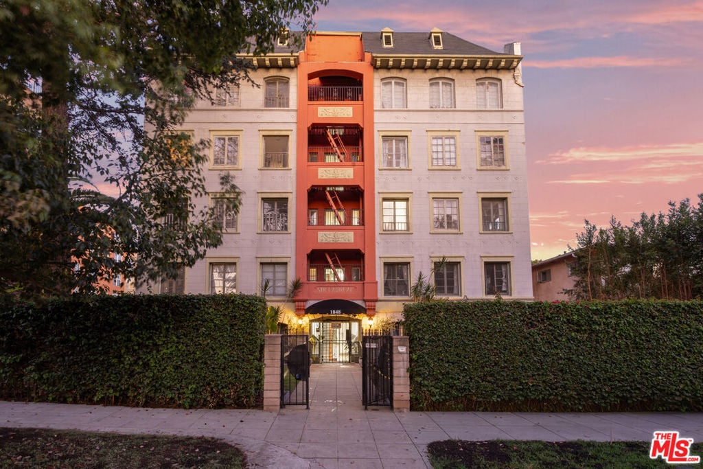 Photo of Listing #25611107