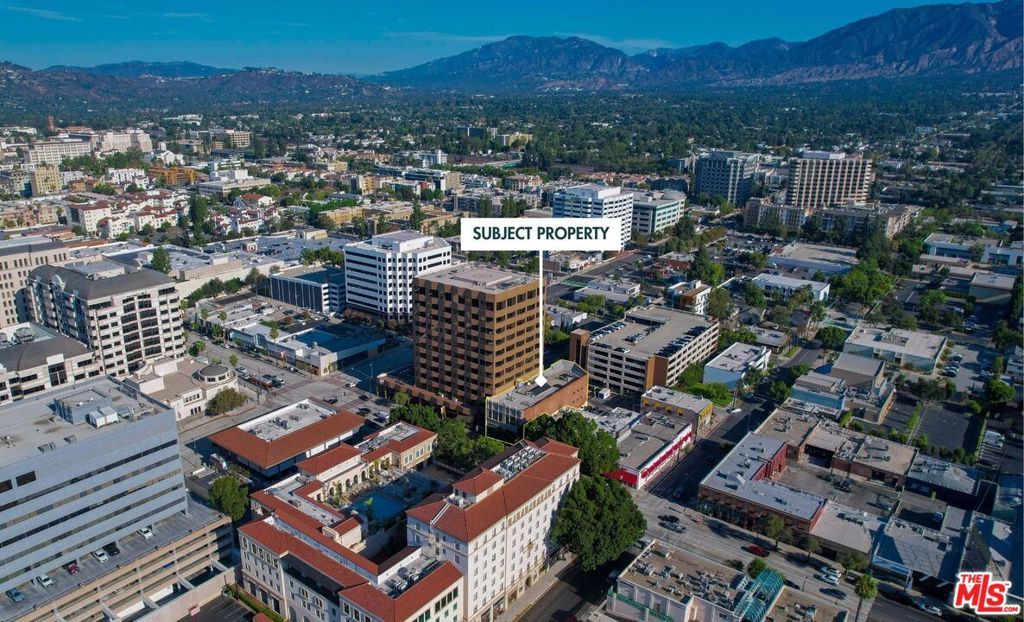 Photo of Listing #25611223