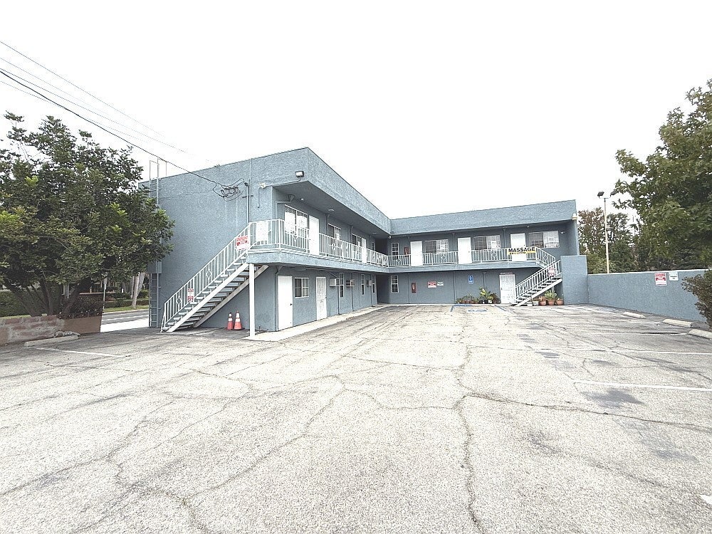 Photo of Listing #SB25249844