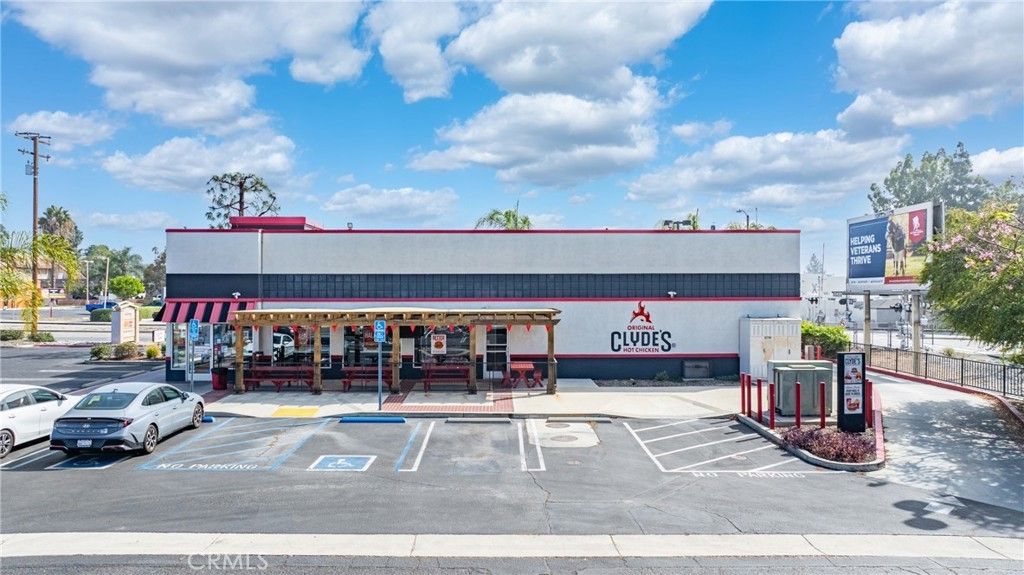 8790 Central Avenue, Montclair