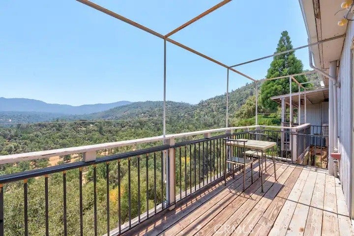 38797 Highway 41, Oakhurst