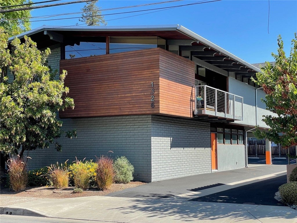 Photo of Listing #SC25252564