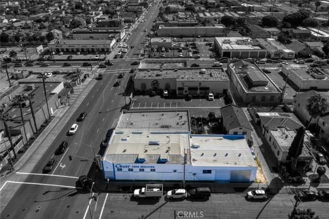 1900 E Anaheim, Long Beach