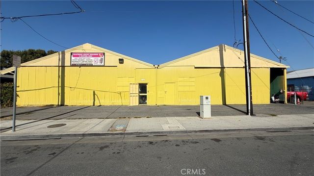 5137 Tweedy, South Gate