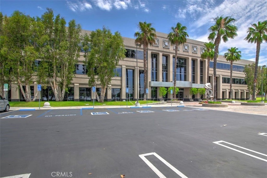 Photo of Listing #CV25257277