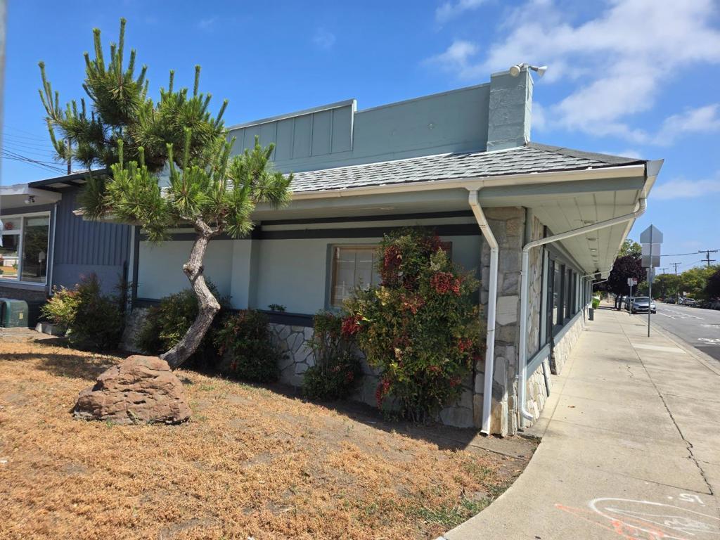 Photo of Listing #ML82027704