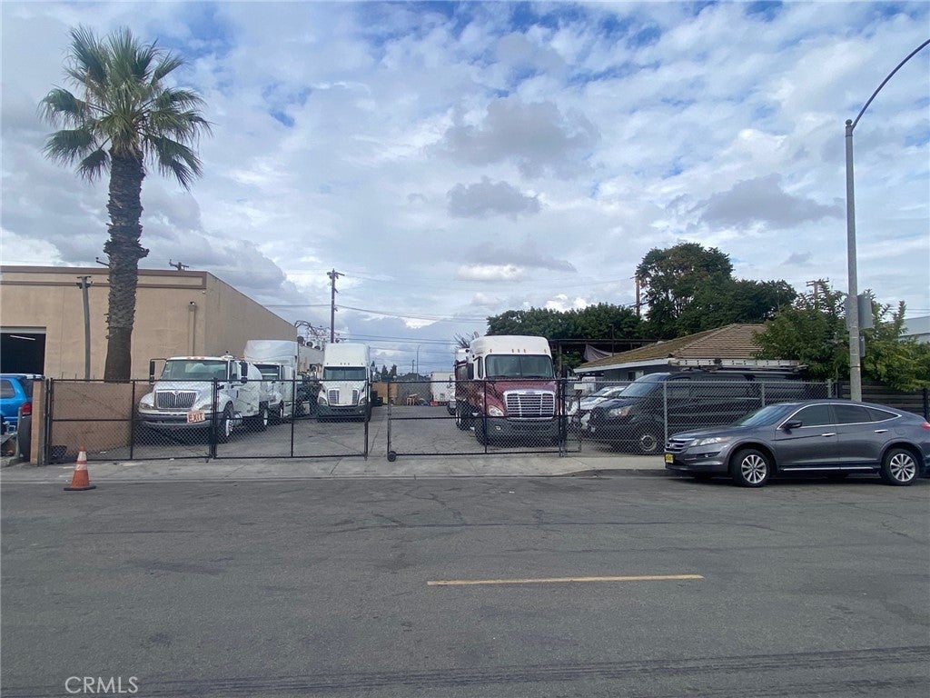 Photo of Listing #SB25263549