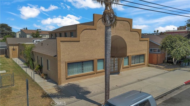 9707 Flower Street, Bellflower
