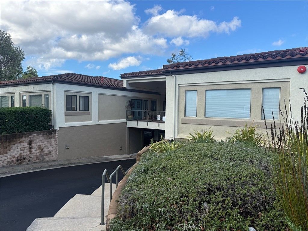 1551 Bishop # B210, San Luis Obispo