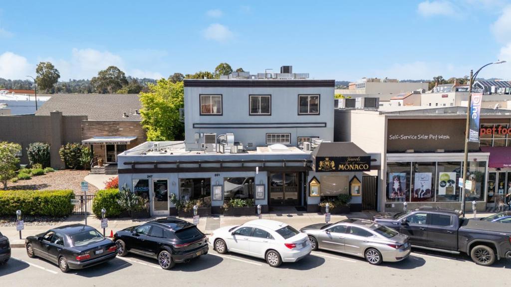 Photo of Listing #ML82029275