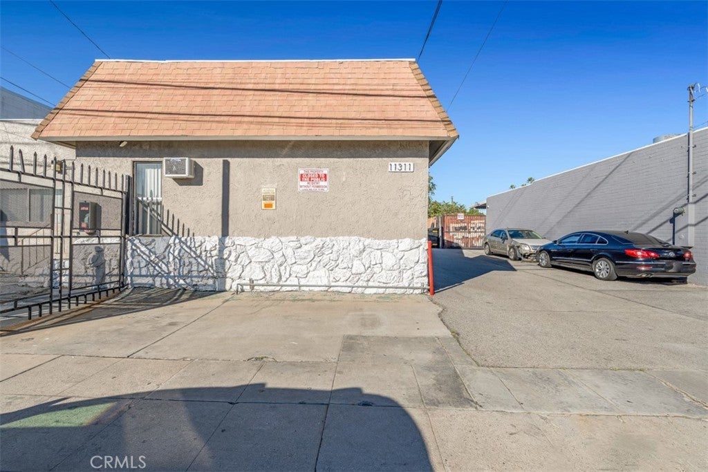 Photo of Listing #SR25276755