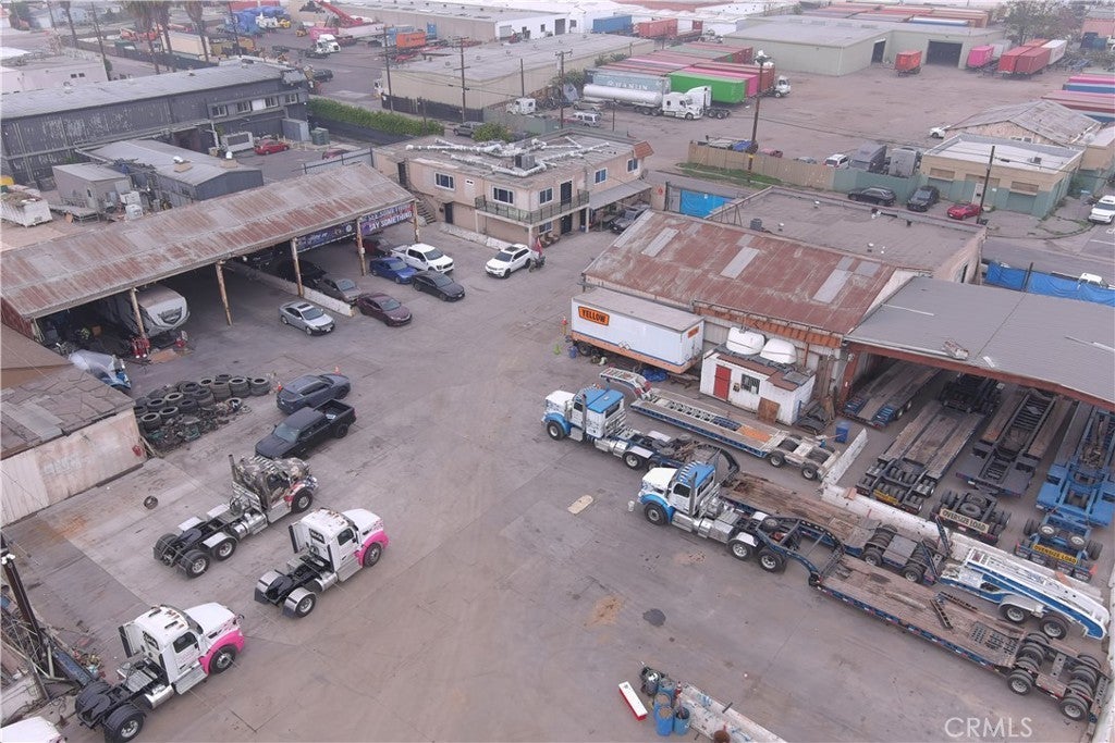 Photo of Listing #DW25277100