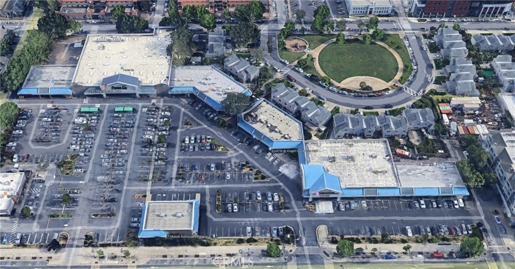 Photo of Listing #OC25269595