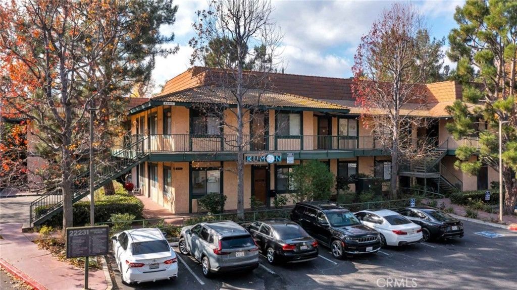 22231 Mulholland, Calabasas