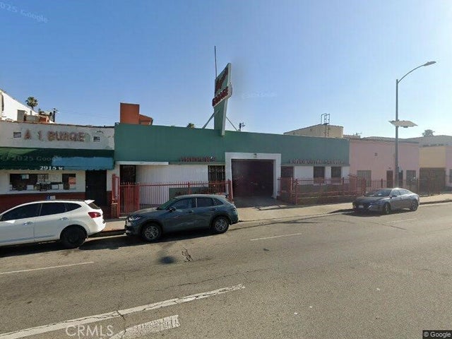 2909 W Vernon Avenue, Los Angeles
