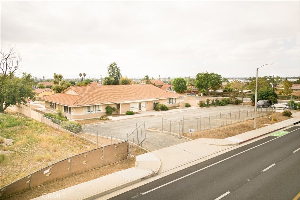 Photo of Listing #IV26001600