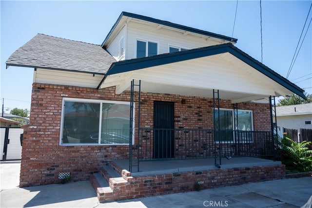 17221 Clark, Bellflower