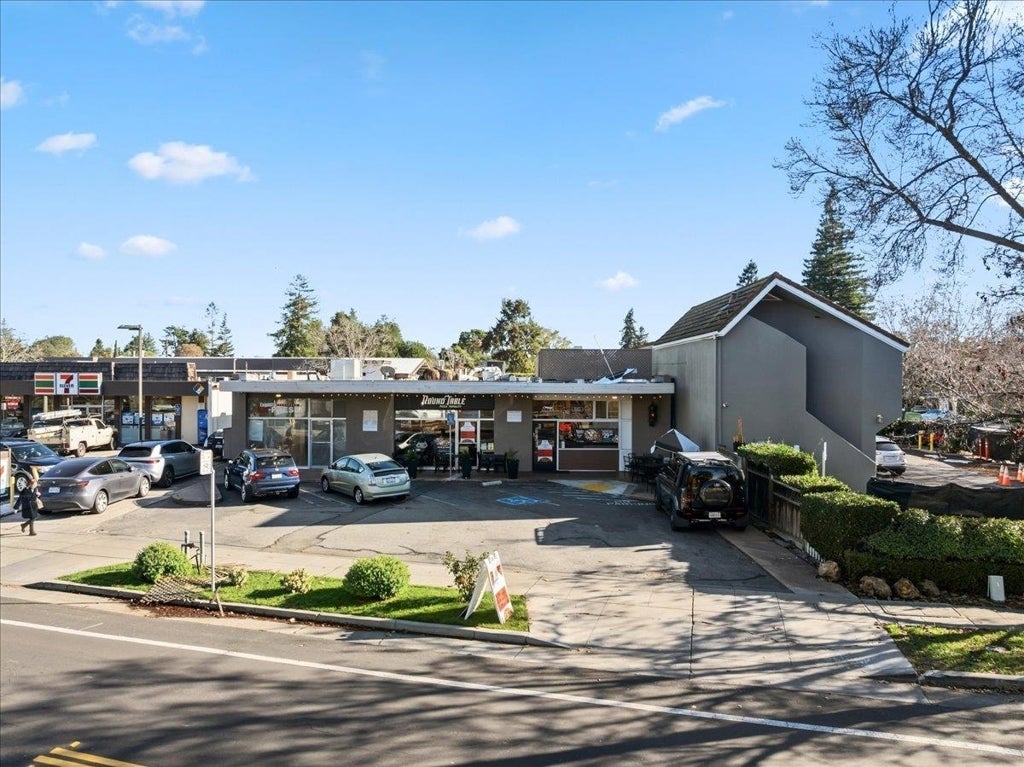 Photo of Listing #41120131