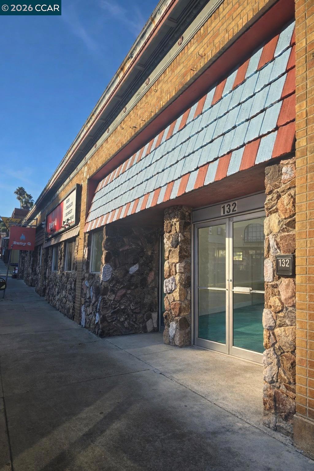 Photo of Listing #41120377