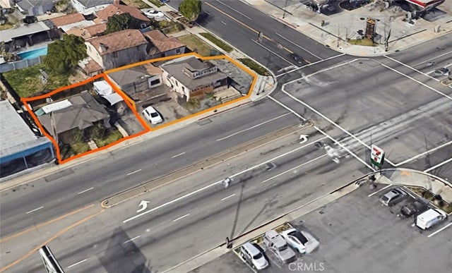 8858 Flower, Bellflower