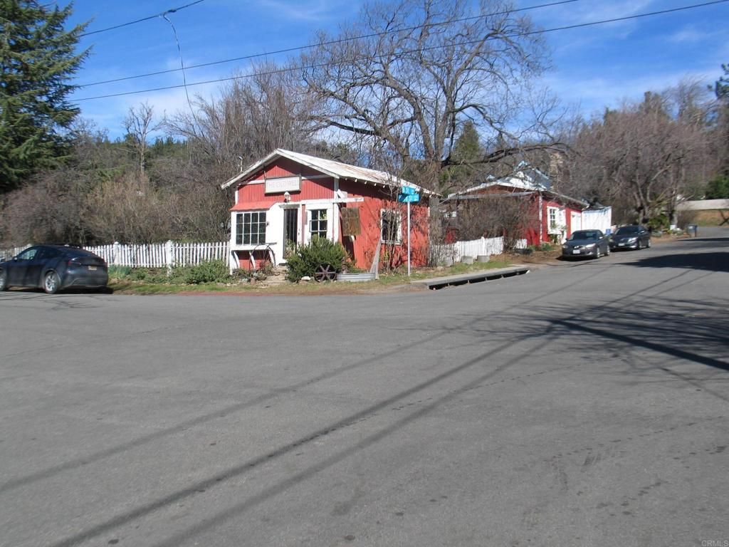 2102 3rd Street, Julian