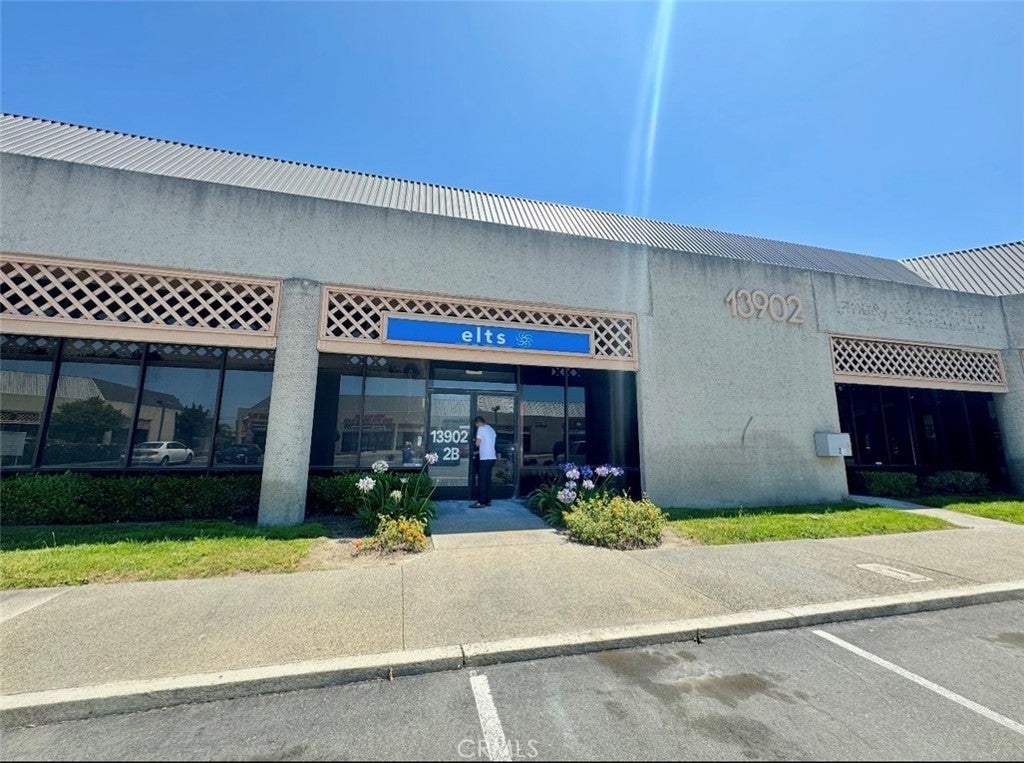 Photo of Listing #OC26009450