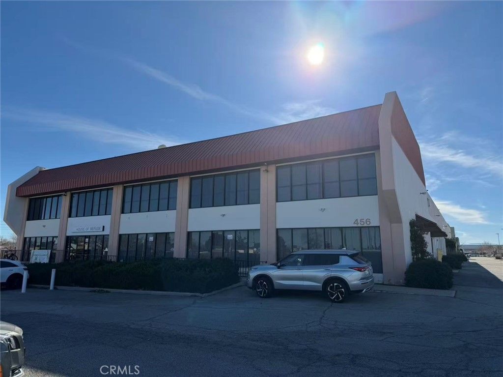 456 E Avenue K4, Lancaster