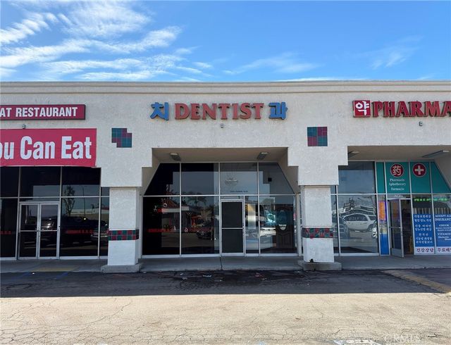 15919 Pioneer Boulevard, Norwalk