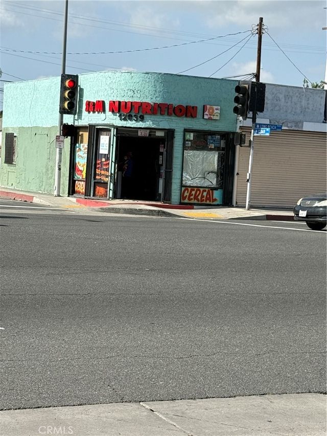 12039 Long Beach Blvd, Lynwood
