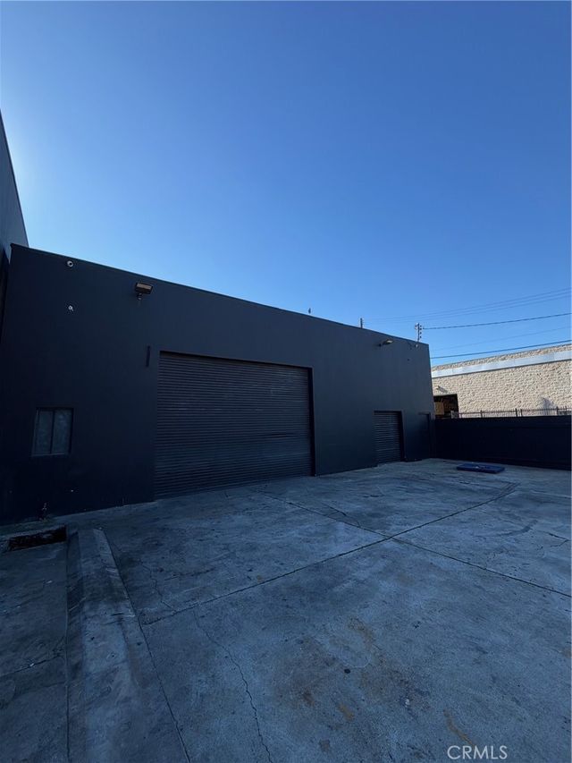 300 E 2nd, La Habra