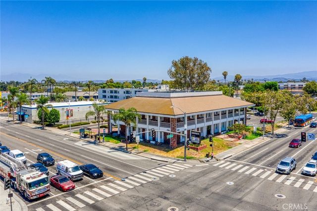 1701 N Main St, Santa Ana