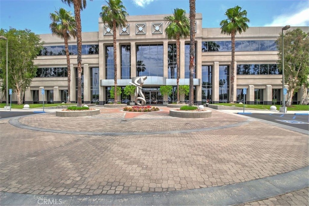 Photo of Listing #CV26023263