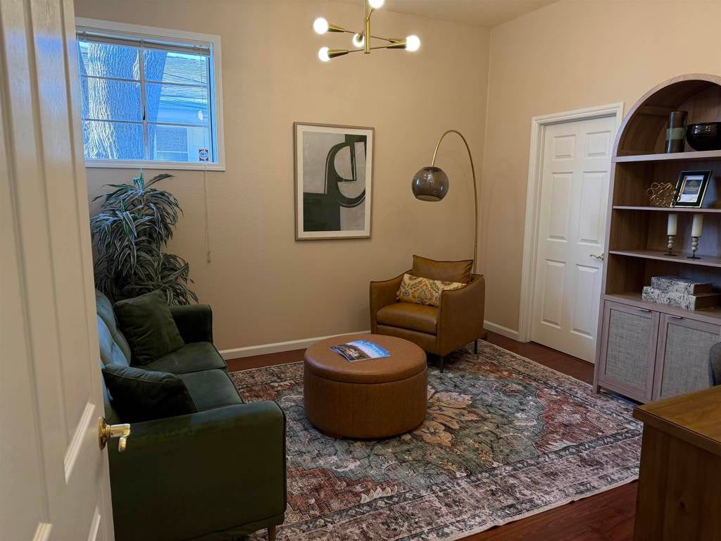 Photo of Listing #41122926