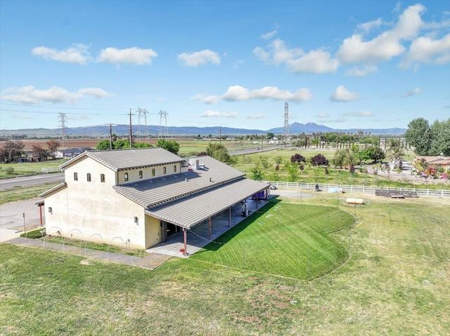 8091 Balfour Rd, Brentwood